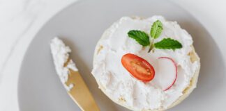 Jak ubić mascarpone z galaretką?