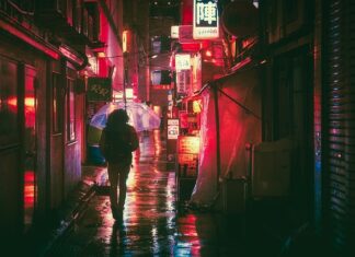 Czym wyczyścić nalot na języku?