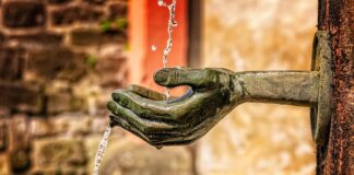 Jak najlepiej czyścić okulary?