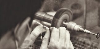 Co do polerowania szkła?