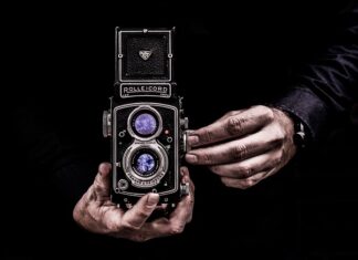 Czy soczewka może wejść pod powiekę? Czy soczewka może wejść pod powiekę?