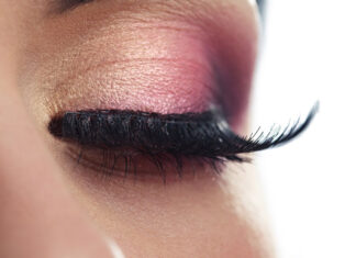 Standard Premium w Twoich pęsetach: Dlaczego rzęsy marki Lash & Brow to wybór profesjonalistek? rzęsy marki Lash & Brow